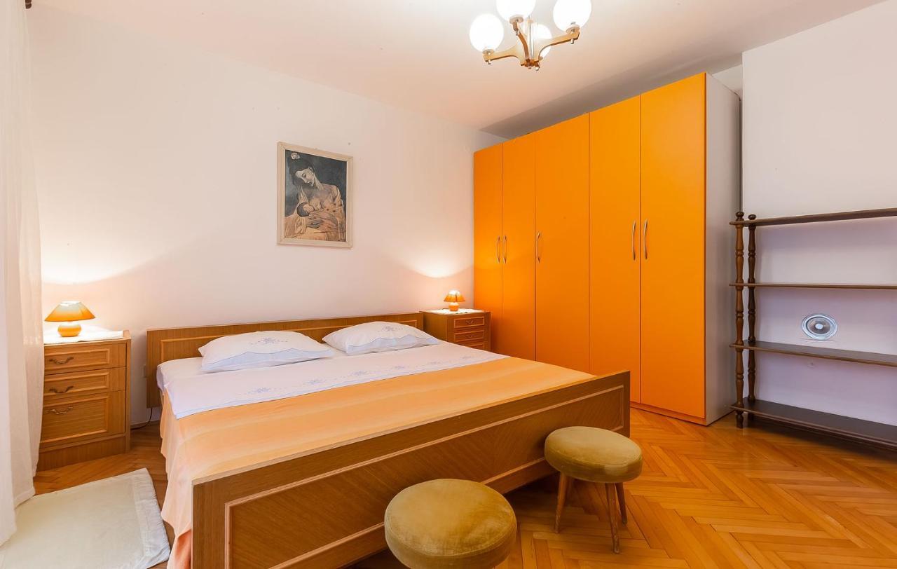Mila Apartment Porec Exterior photo